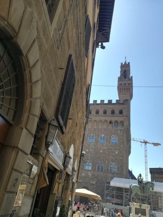 Little Suite Fortezza Firenze Bagian luar foto